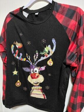 Womens Black & Red Plaid Reindeer Graphic Raglan Top